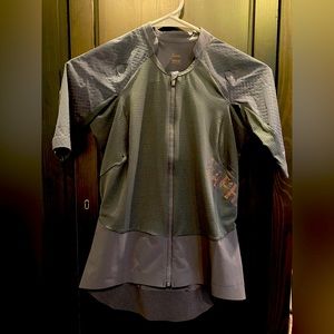 Rapha Women’s Pro Team Gravel Jersey - Size Medium